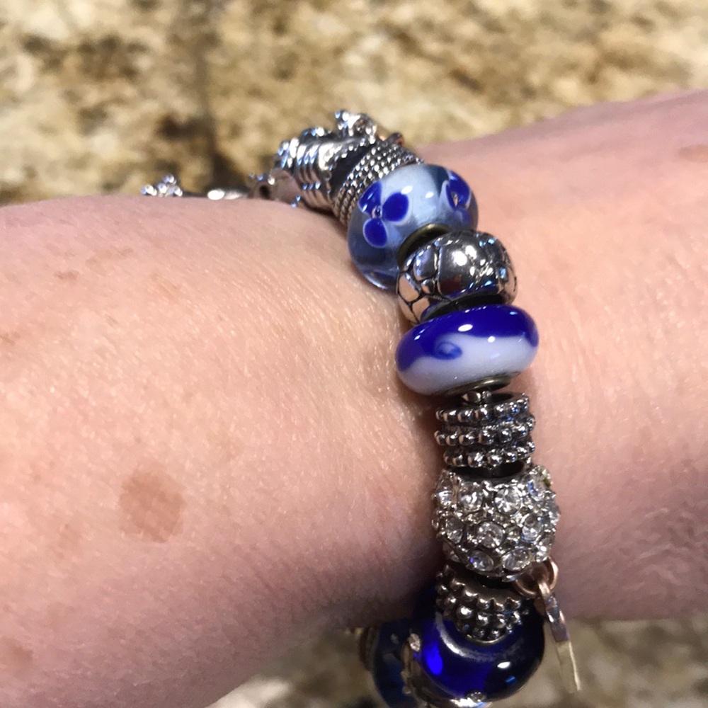 Faith, hope, Love beaded bracelet